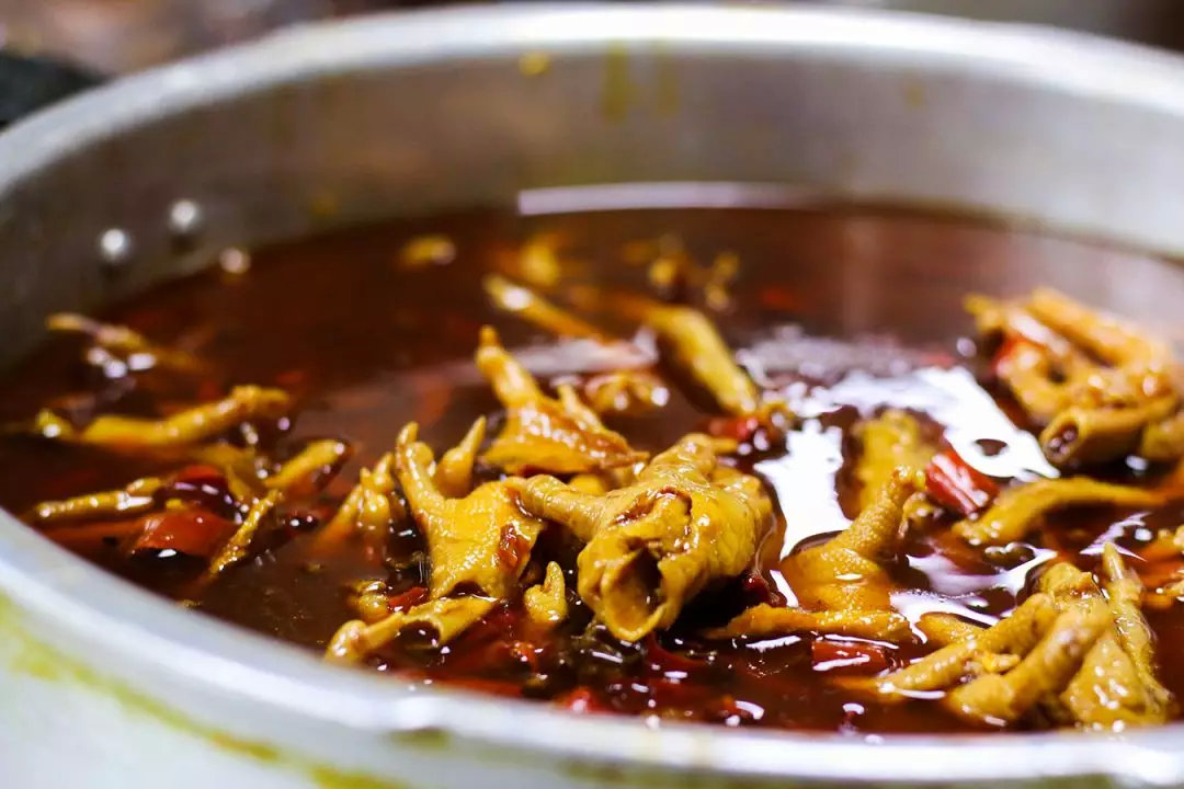 瑁规弧杈ｆ鐨勫崵楦＄埅,婊￠攨杈ｆ楦＄埅