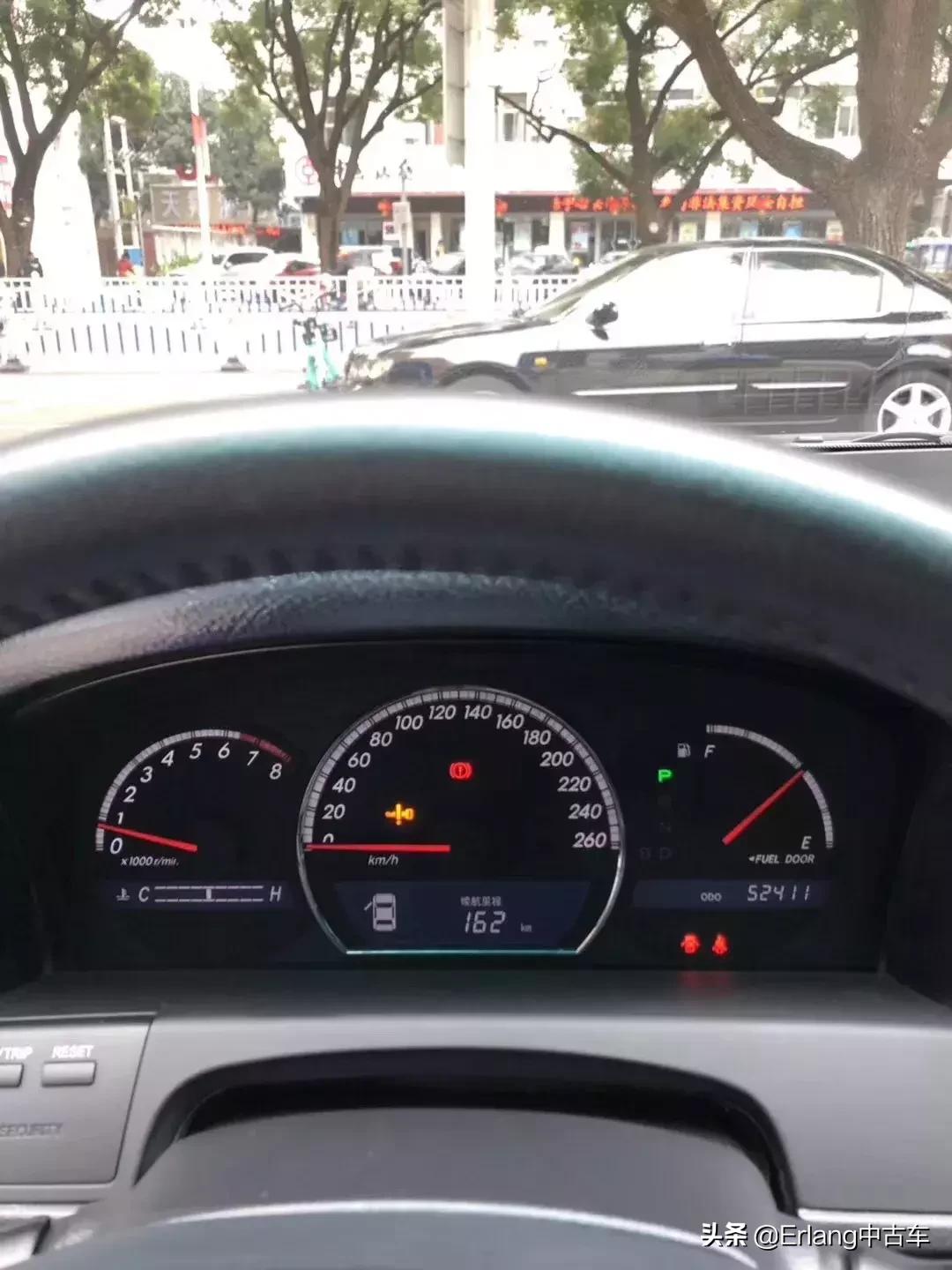 情怀皇冠最经典的12代,全新十六代丰田皇冠