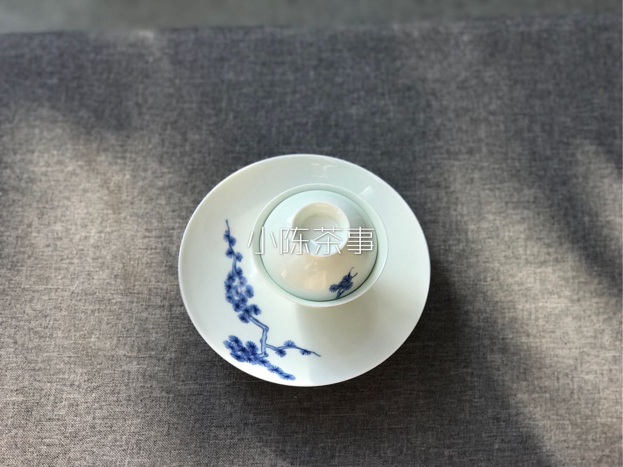 盖碗红茶冲泡视频教程,盖碗冲泡岩茶怎么能不烫手