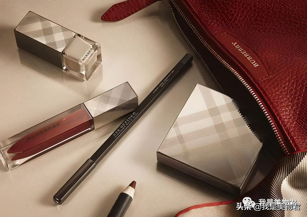 巴宝莉潮流服装,巴宝莉引领欧洲x型服装廓形潮流