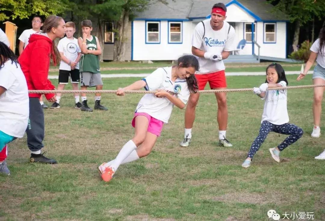 美国夏令营究竟什么样？我把8岁*妞小**送出去整整两周