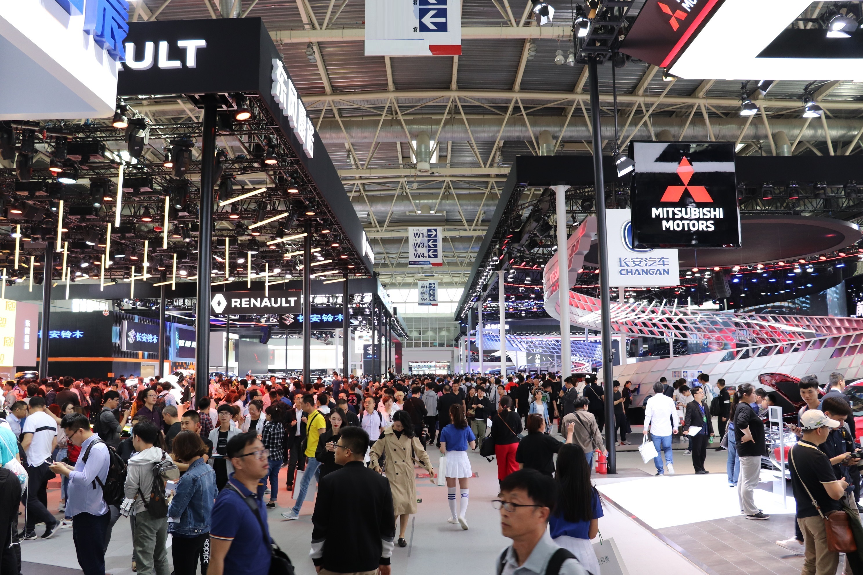 买汽车怎么选应该注意哪些方面,买车越来越难