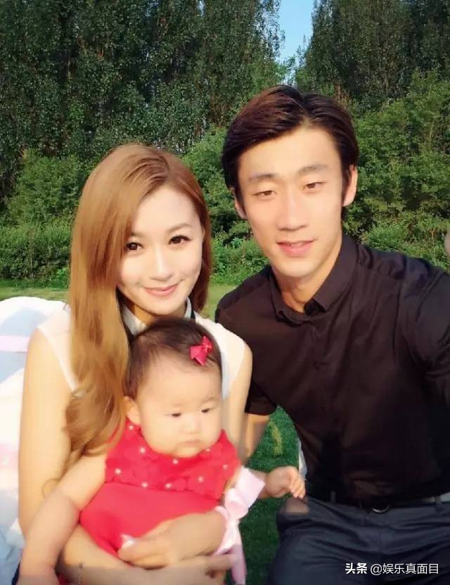 大闹火车站艺人道歉新闻,女明星大闹火车站事件