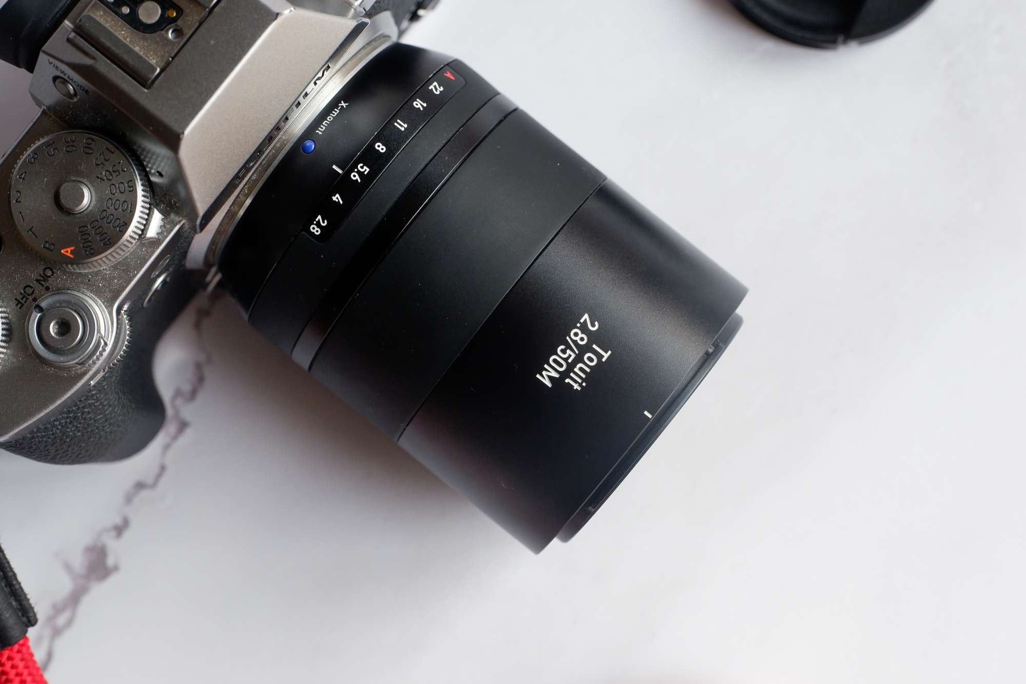 蔡司touit镜头怎么样,蔡司501.4手动镜头评测