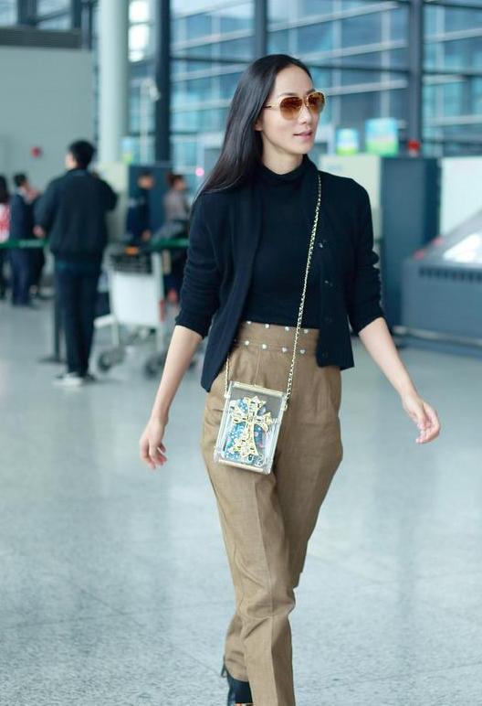 欧伦风开衫针织衫搭配,针织开衫毛衣和针织阔腿裤的搭配