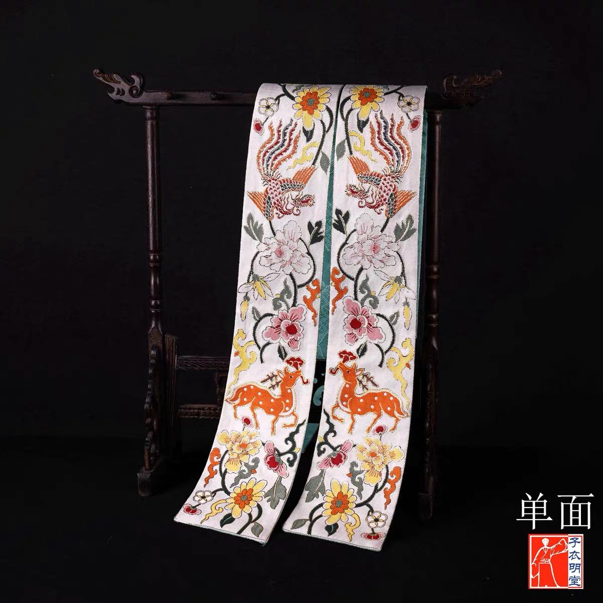 让许多大明女孩心心念念的单品——飘带，你喜欢哪一款？