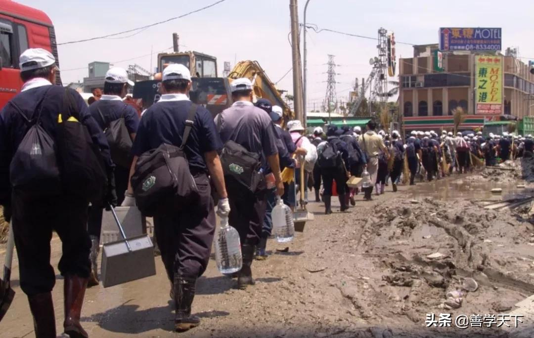 好事常在不经意的时候出现,和你相遇之后全都是好事