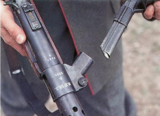 堑壕清道夫冲锋枪,清道夫mp18冲锋枪