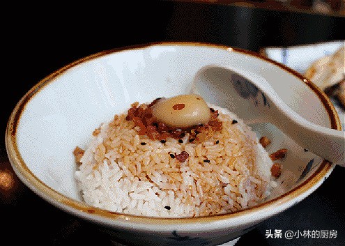 熬猪油放盐为什么不化,熬猪油为什么要放盐和姜