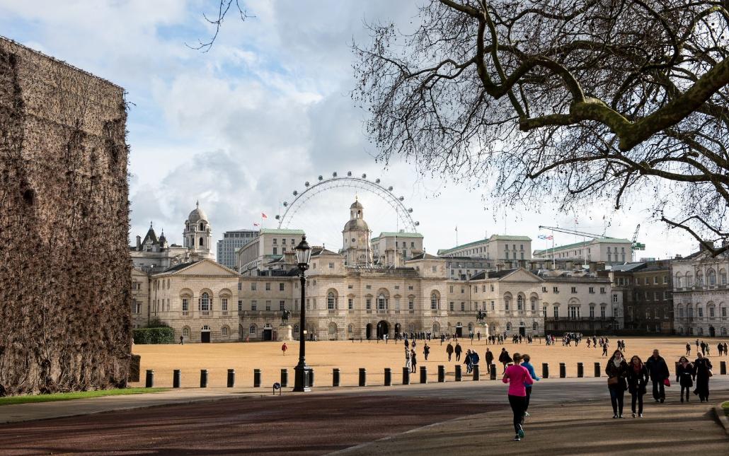 伦敦马拉松赛视频,伦敦马拉松半马时间