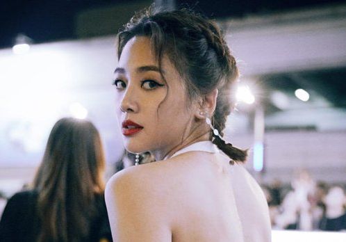 鬼鬼吴映洁明星大侦探编发,吴映洁同款扣环编发