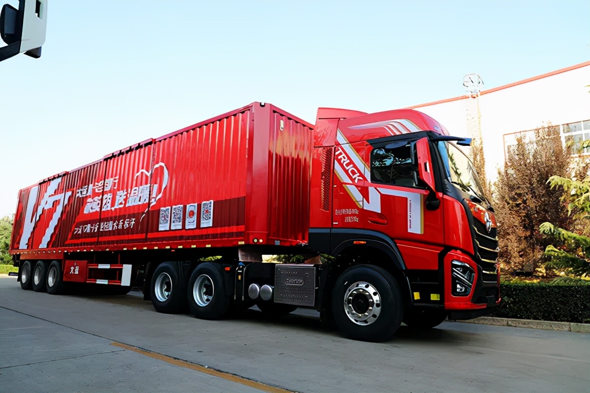 大运重卡v7 (大运重卡v7车型河南地区交付火热)