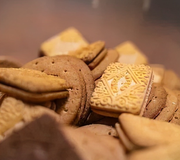 世界各国对人类的评价,中国人对英国的评价