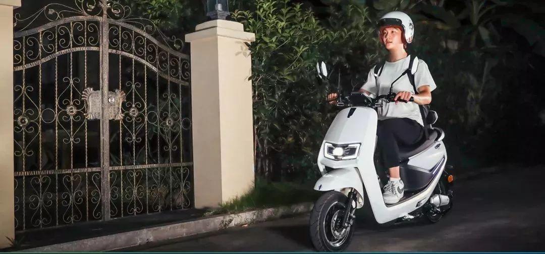 电动车轮胎正常多久补一次,机动车轮胎多久打一次气