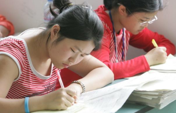 中考落榜了就不上学了吗,中考落榜复读的条件是什么