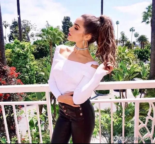 脖子很长很不好看怎么穿衣服,脖子短穿衣服不好看怎么办