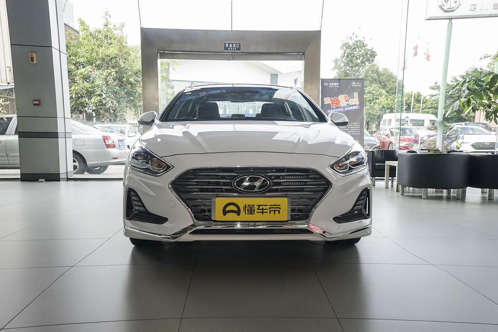 索纳塔高级感,索纳塔九舒适性