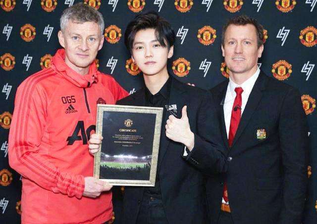 范志毅谈鹿晗足球时代少年团,范志毅获封大将军