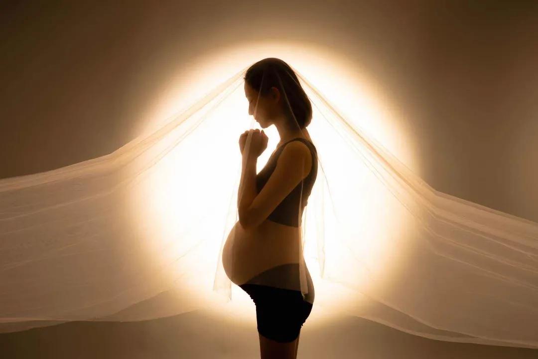 卸货前总结下芝麻酱和草莓酱在肚子里受到的待遇差