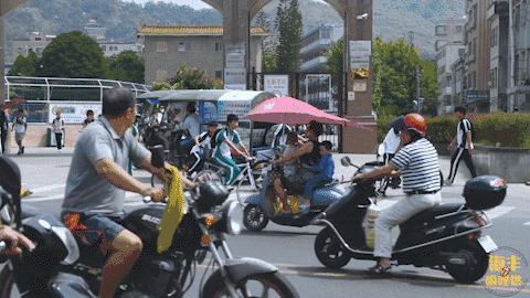 首饰之都梅陇,被称为陶瓷之都的是哪个城市