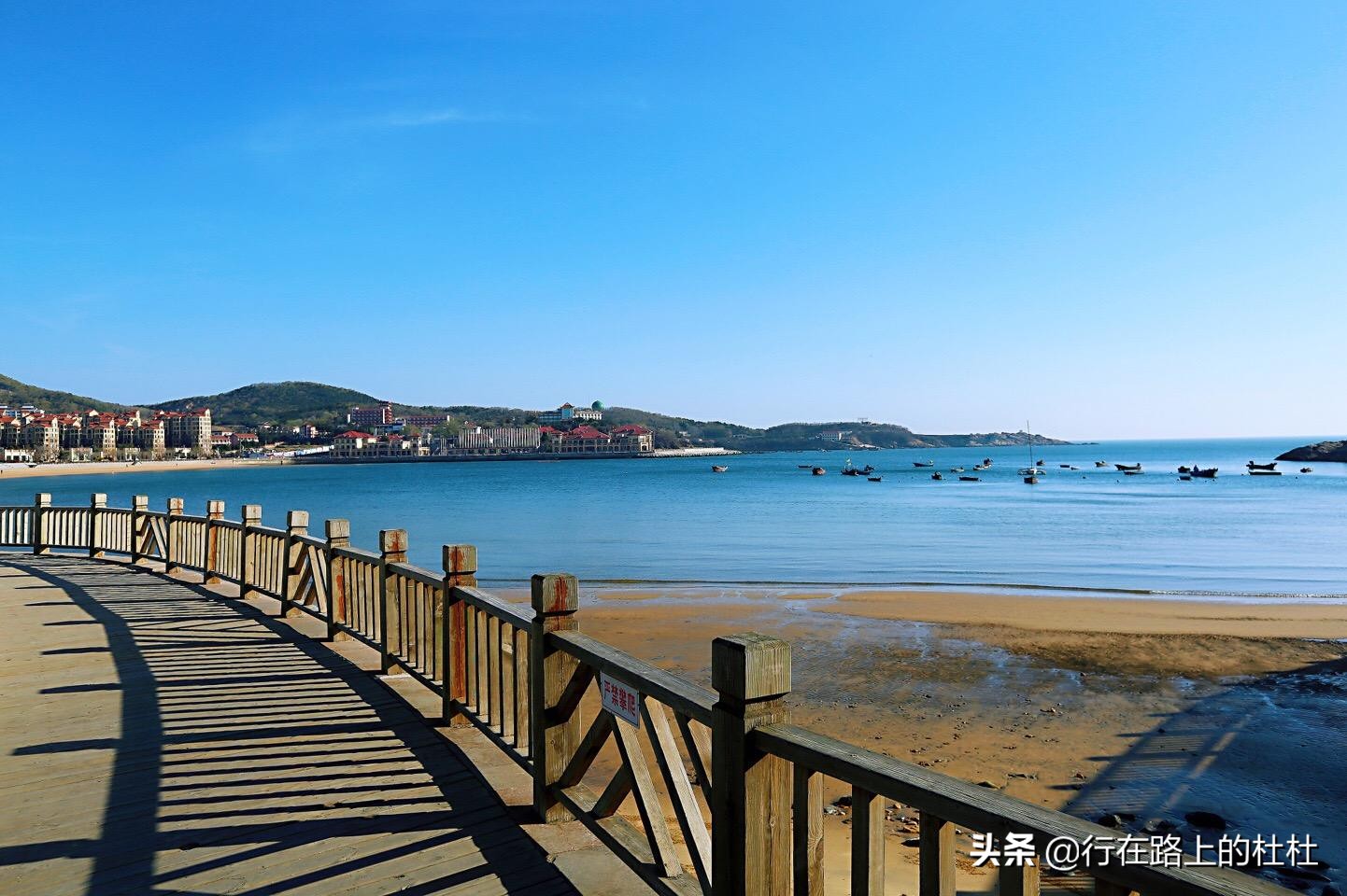 千里海岸线威海,威海千里海岸线风景画