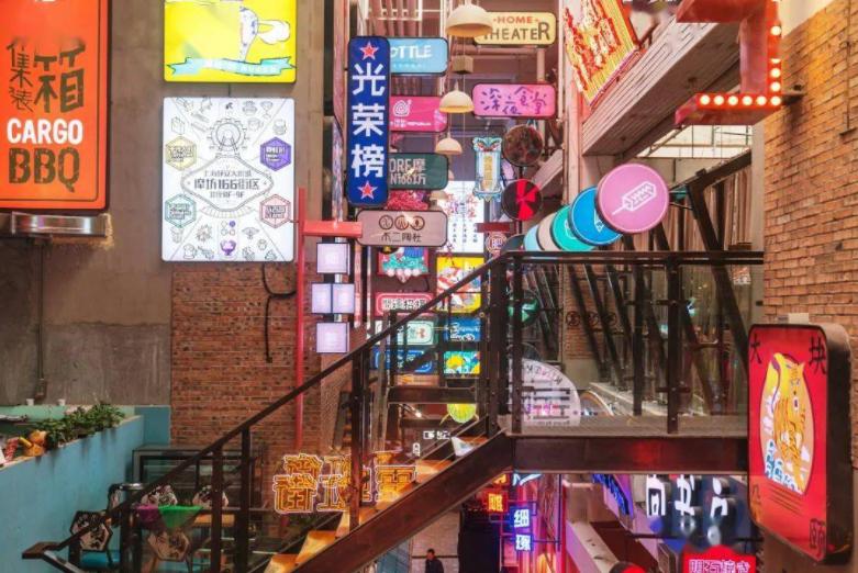 消费心态变了，国产加速崛起，百丽在唯品会单日狂卖5500万