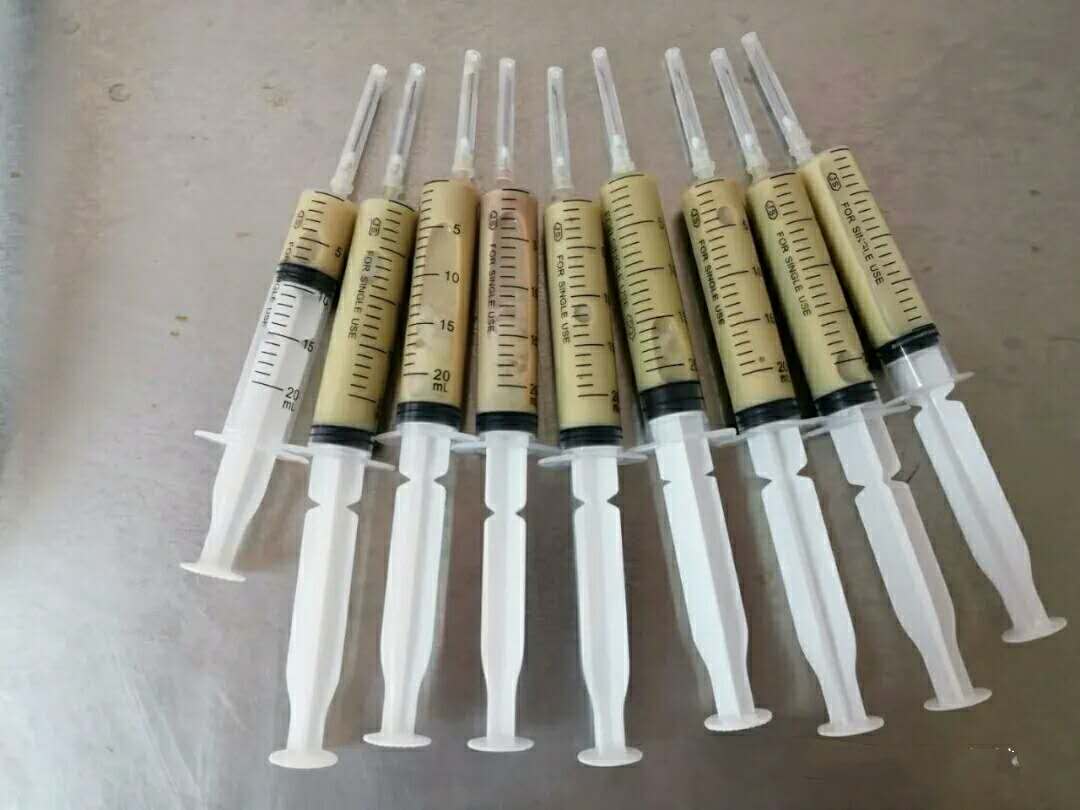 宝宝别哭了让妈妈心疼,宝宝别哭了妈妈在身边