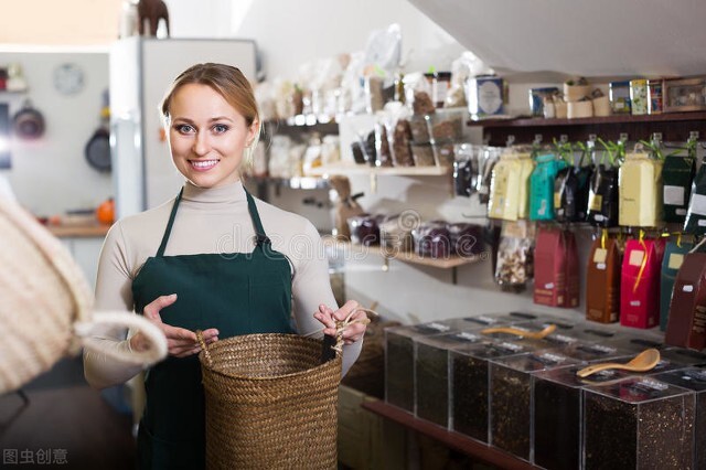 我,月入过万的保健品销售者,却因家庭重男轻女43岁才谈恋爱