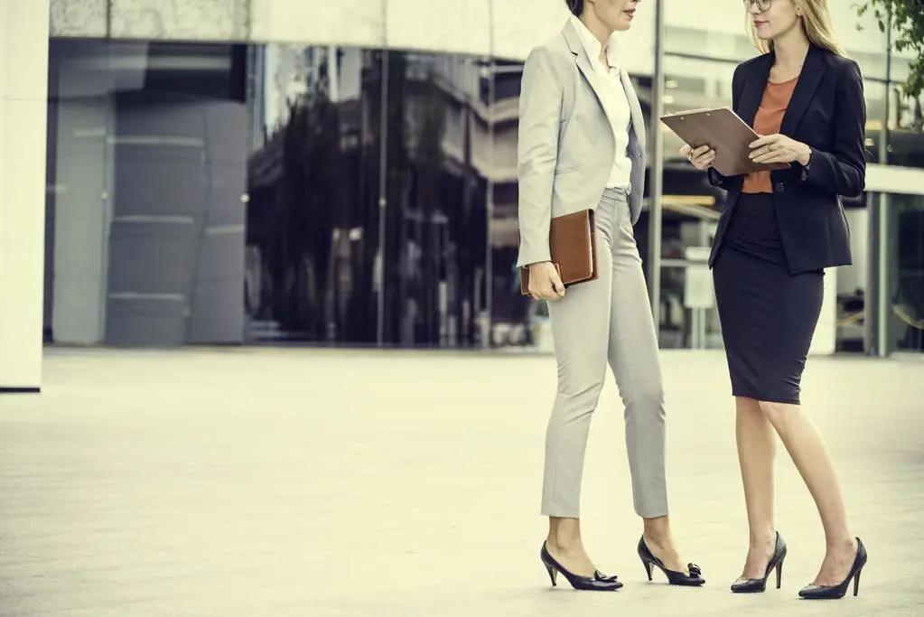 一家公司是做什么的如何查,如何评价公司的企业文化和氛围