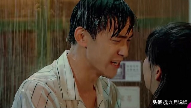 小彩旗吻戏完整版第几期,演员请就位2小彩旗吻戏