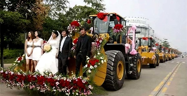 豪车婚车租赁一天多少钱,婚车豪车队租赁价格一览表