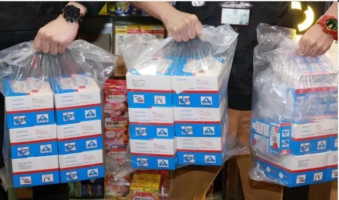 香港卖的很火的药,网红港药真假图片