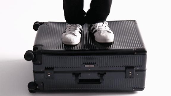 铝框登机箱推荐,荣耀登机箱