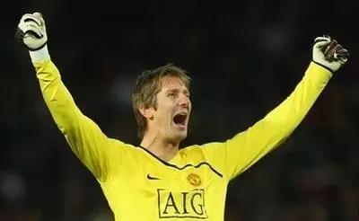 布冯足球史上最强,布冯年足球最佳11人