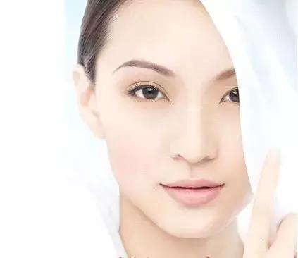 毛孔粗大改善方法控油遮瑕,毛孔粗大怎么去控油