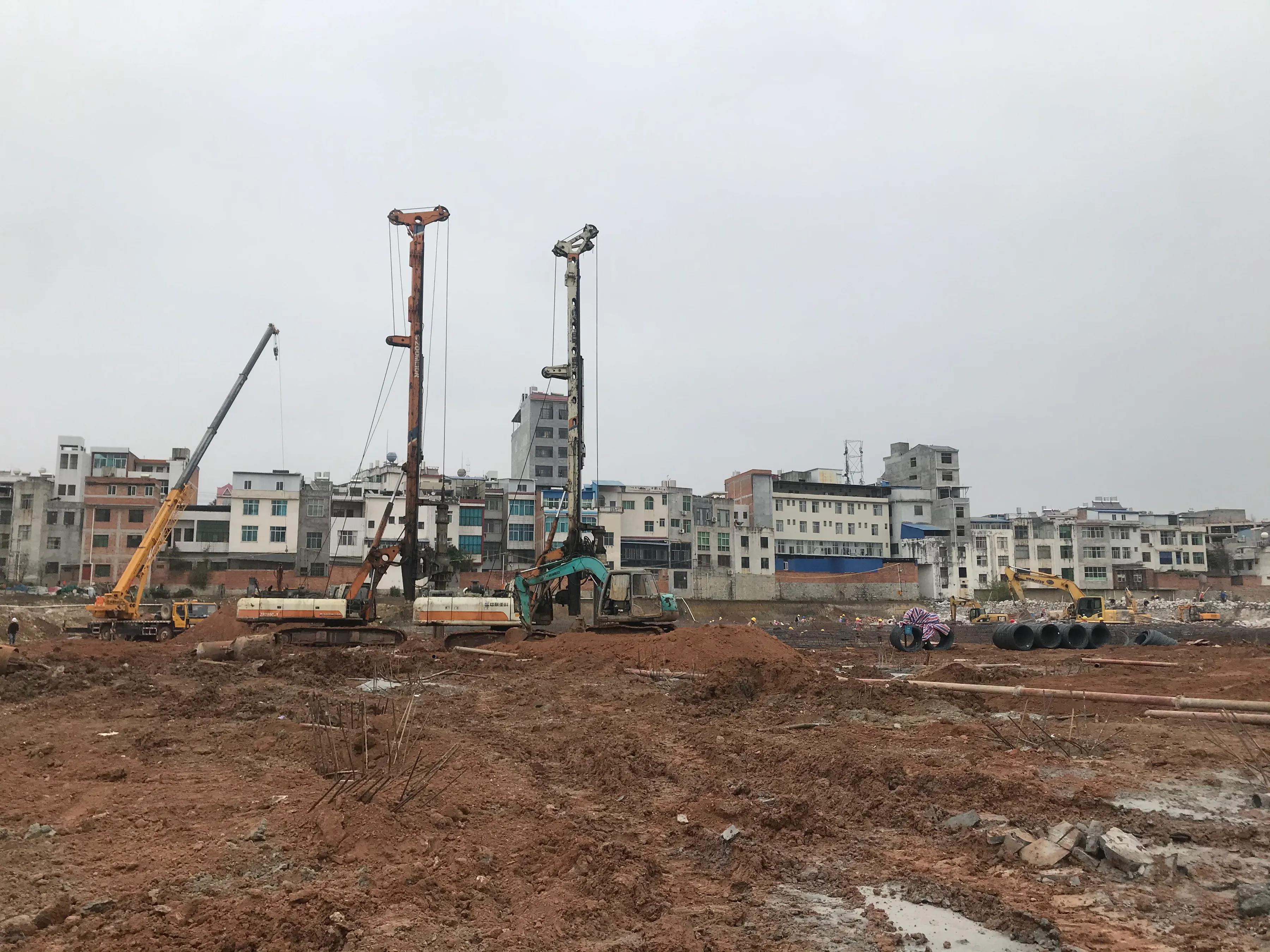 旋挖钻机市场惨淡还能走出困境吗,你想开挖掘机是什么梗