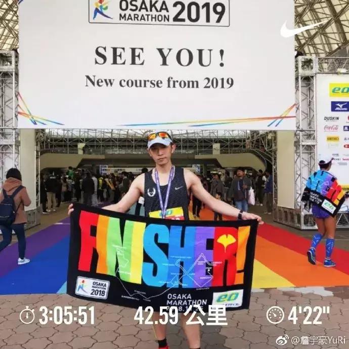 徐濠萦陈奕迅谁介绍的,徐濠萦年轻照片都演过什么电视剧