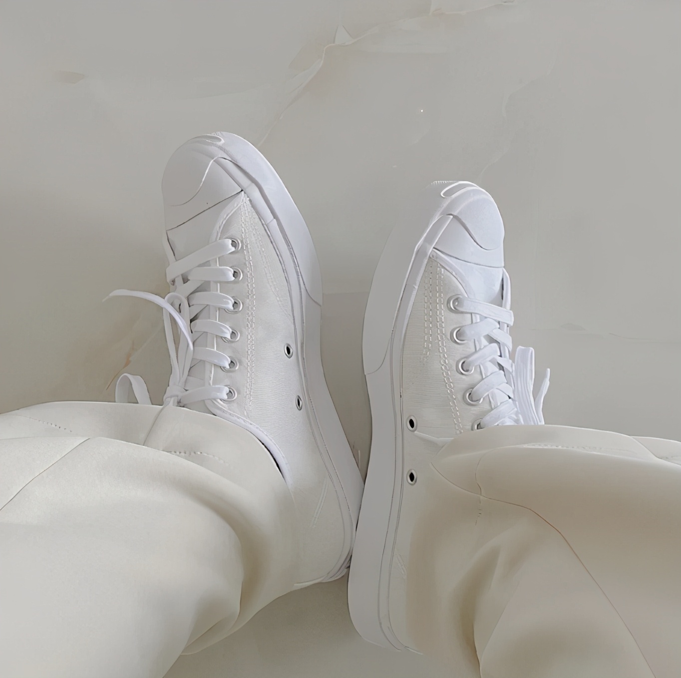 初春第一双鞋子,匡威鞋怎么穿搭好看