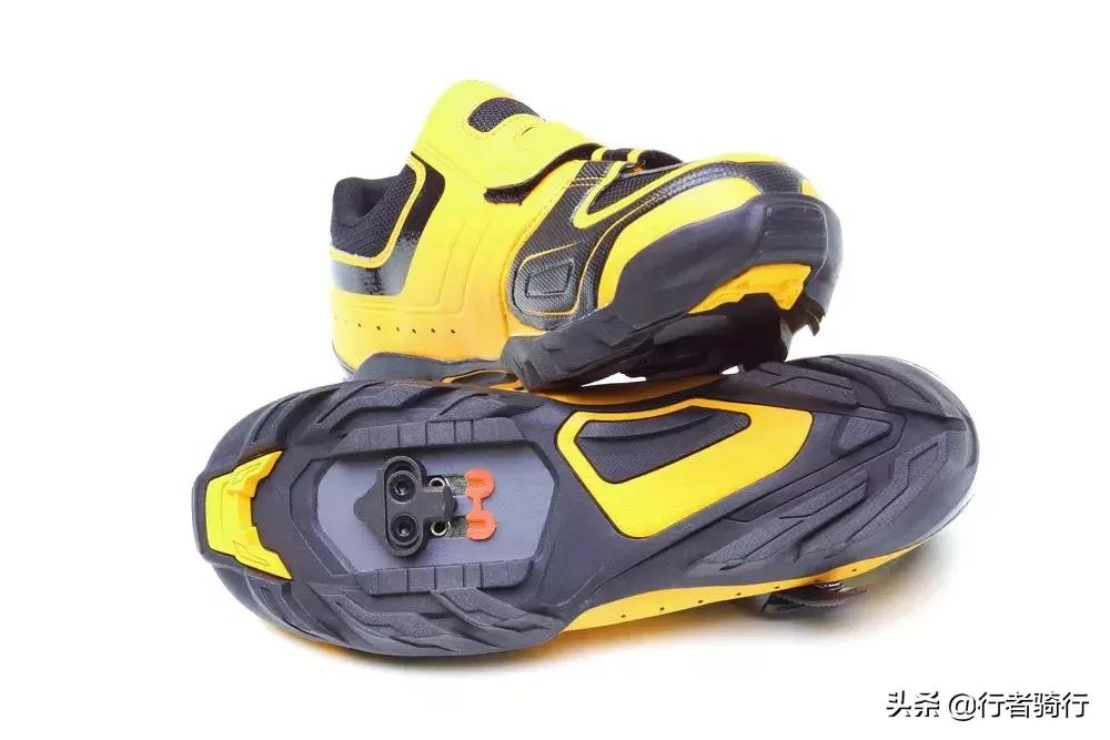 骑车是不是要穿运动鞋,为什么骑车需要专用鞋子