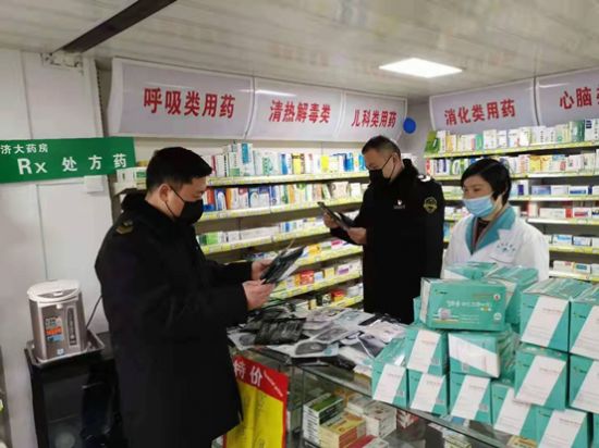 城市党建筑牢疫情防控防线,党建引领筑牢疫情防控红色堤坝