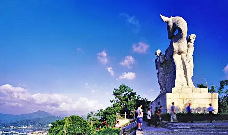 献礼新中国成立70周年,献礼新中国成立70周年活动启幕