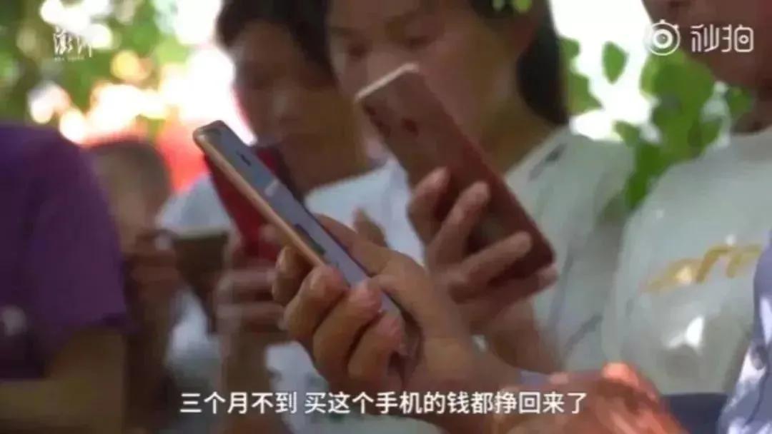 大衣哥朱之文家门被踢后回应,大衣哥朱之文深夜回应家门被踹