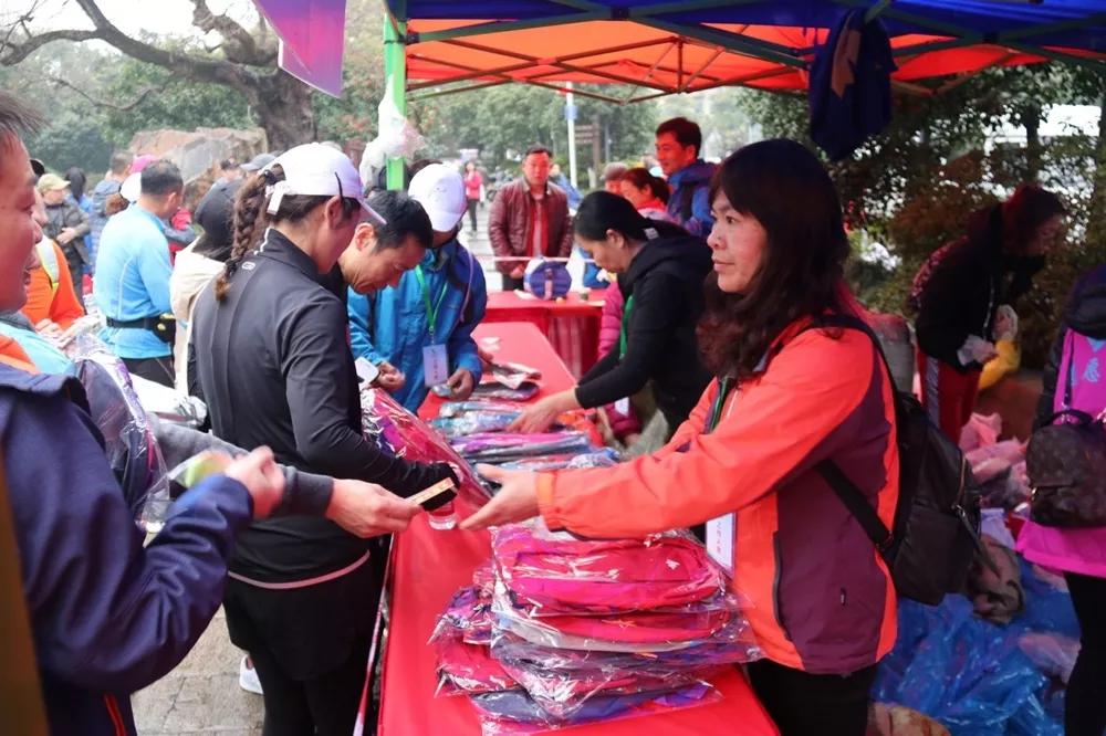 常熟市中学登高活动,迎新年登高活动