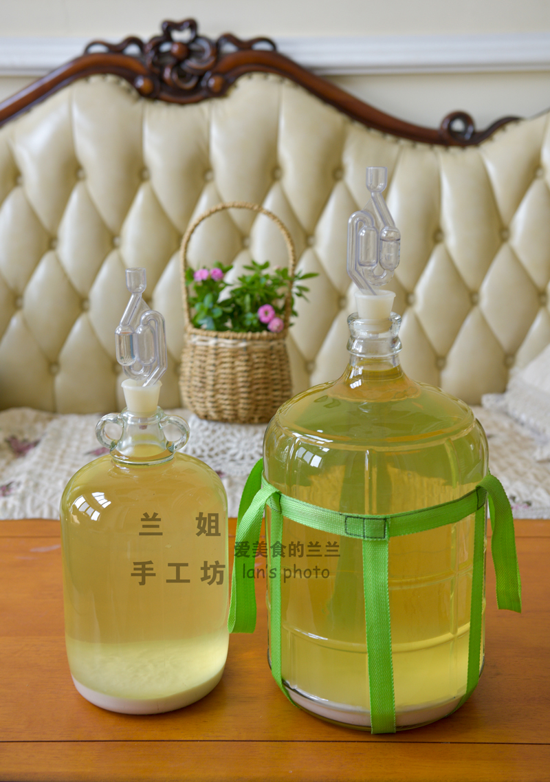 做米酒的制作方法视频播放,家庭酿米酒最简单的方法