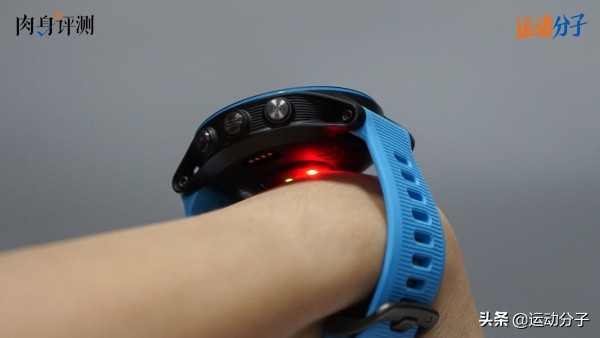 佳明Forerunner945：运动腕表的当下最强形态|肉身评测