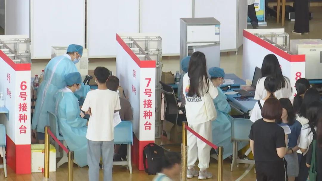 疫苗接种在行动我们一起打疫苗,我们一起打疫苗苗苗