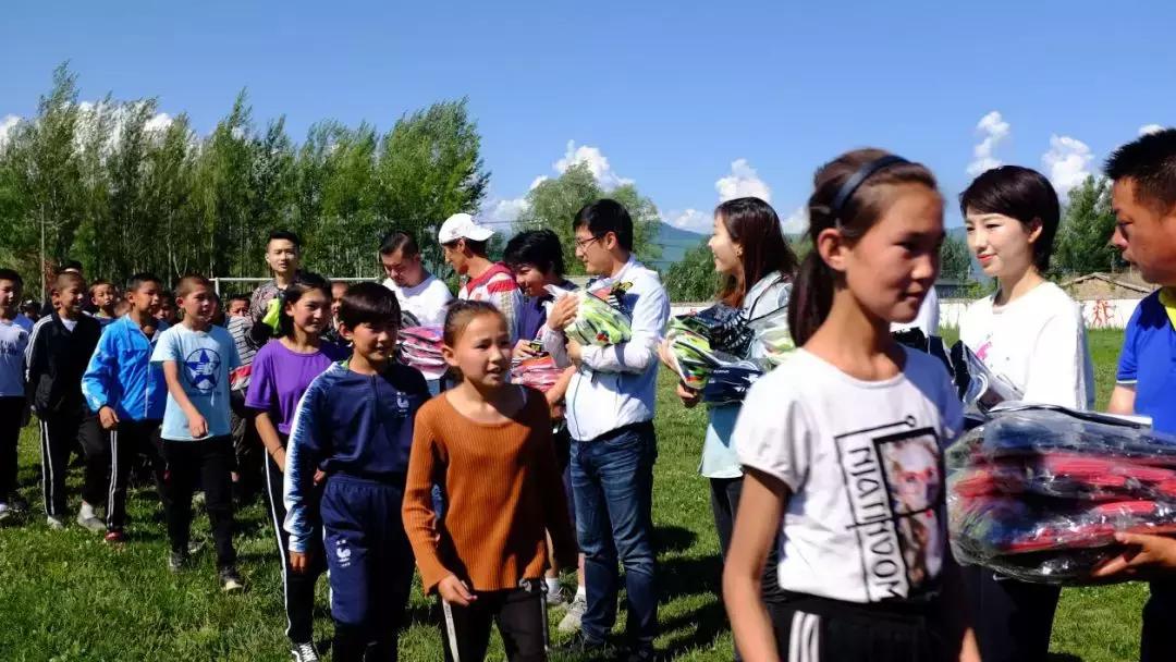 2019年全国青少年体育冬夏令营,2020年新疆青少年足球夏令营