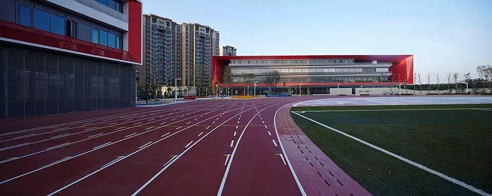 中新生态城小外,天津中新生态城滨海小外高中部