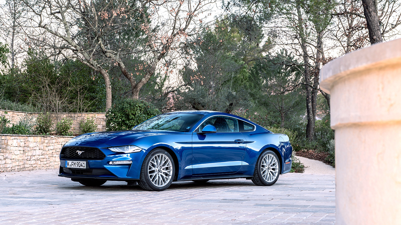 最值得买的二手旗舰跑车,不保值但值得买的二手跑车