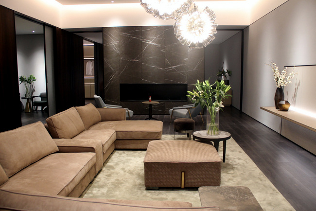 14位主编挑刺传说中重新定义整装的大宅，这是观后感